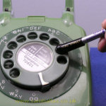 Dialling with a pencil dial top